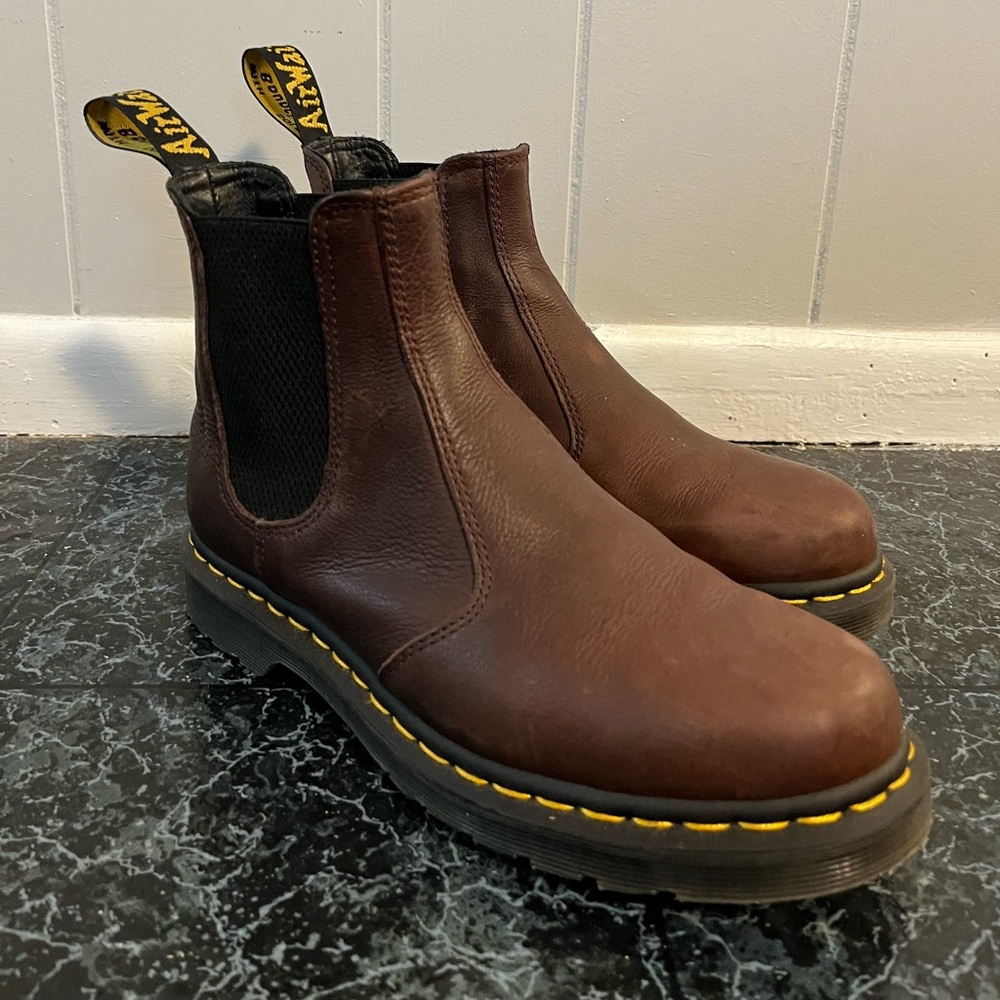 Dr Marten Crazy Horse Chelsea Boot